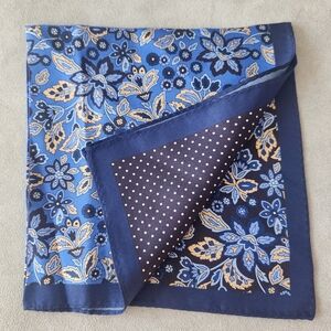 Cremieux pocket square blue brown 100%silk 4panels floral polkadot formal new$35